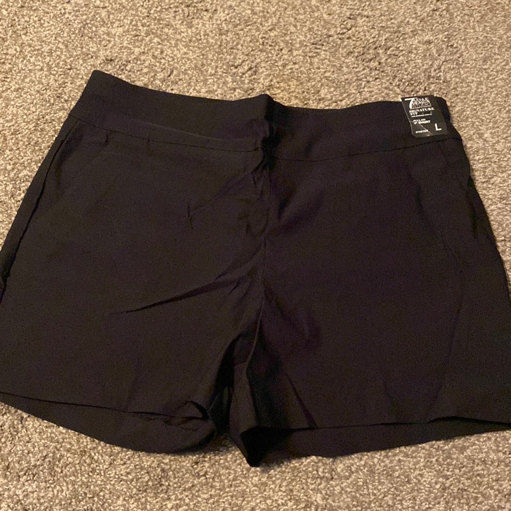 New York & Company 4” pull-on short